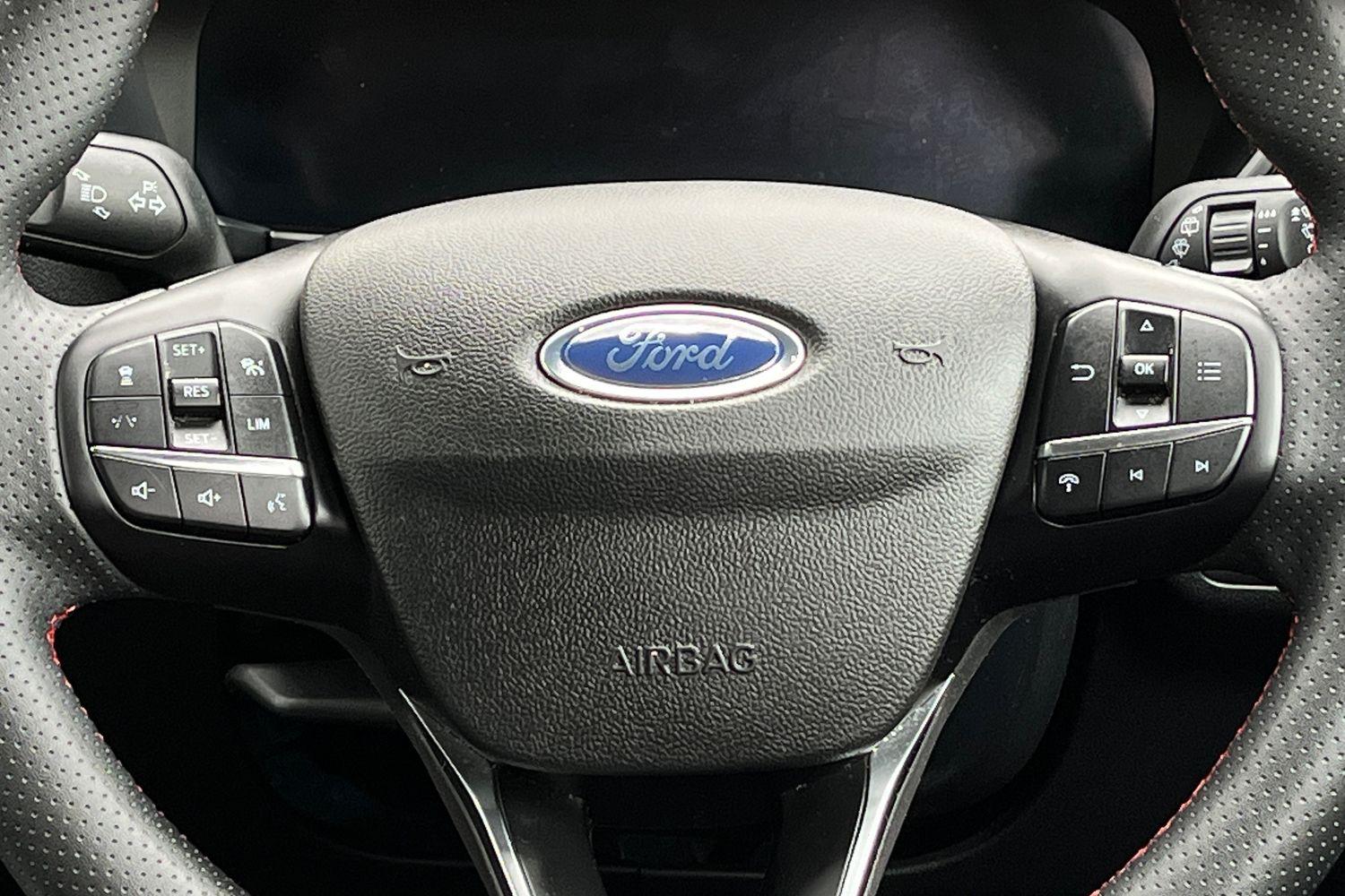 Ford KUGA Photo 11
