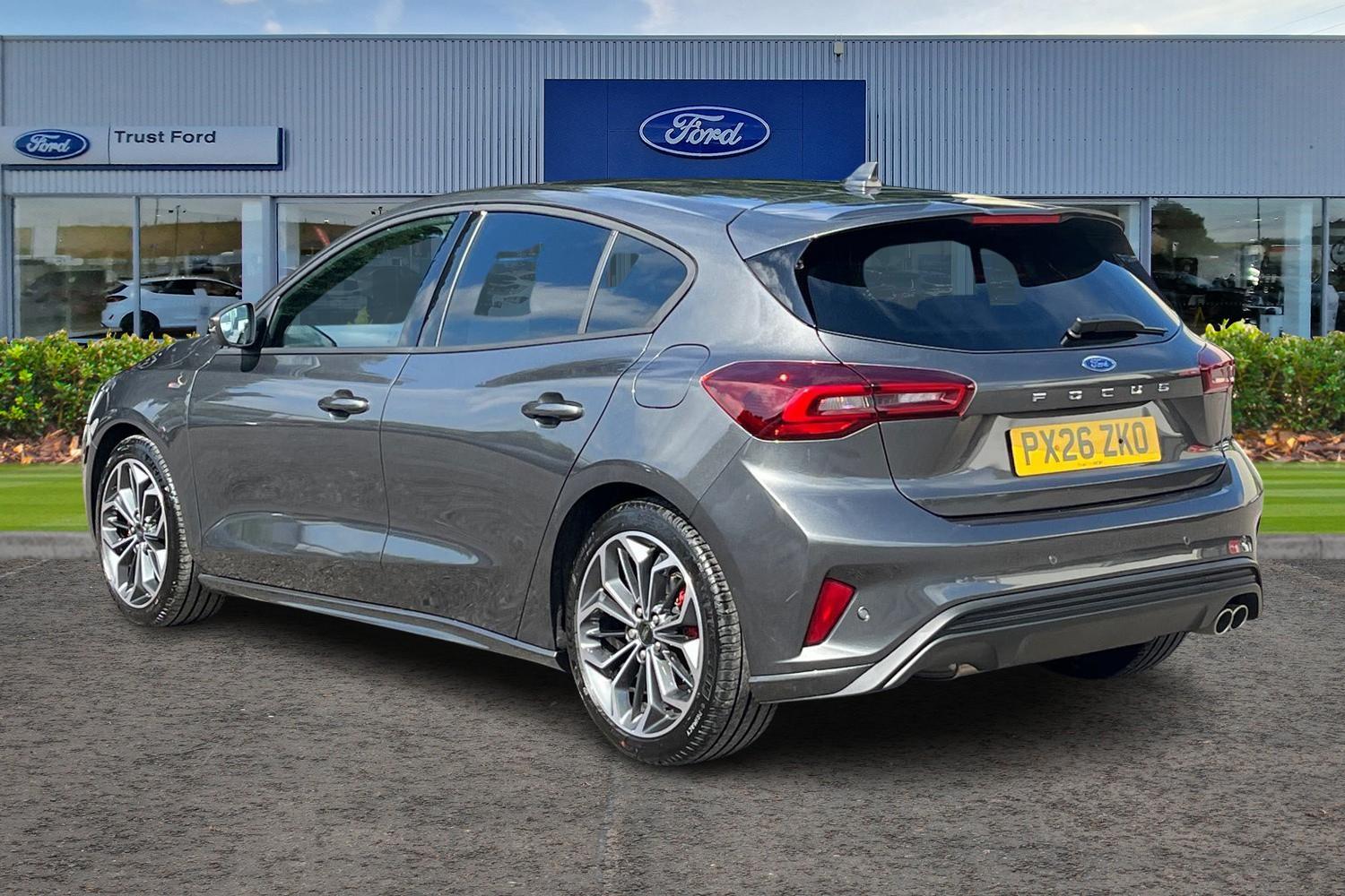 Ford FOCUS Photo 1