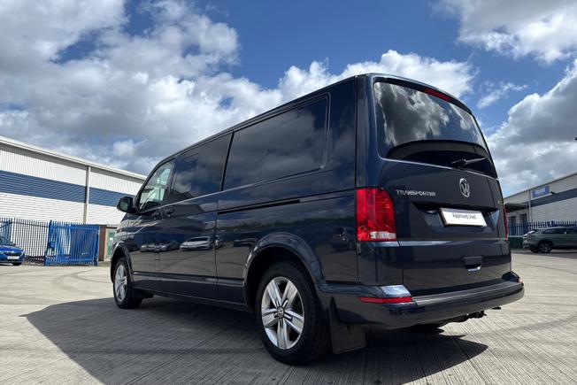 VOLKSWAGEN Transporter Photo 25