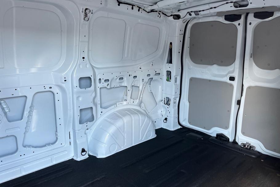 Used Ford TRANSIT CUSTOM EF24AOM 4