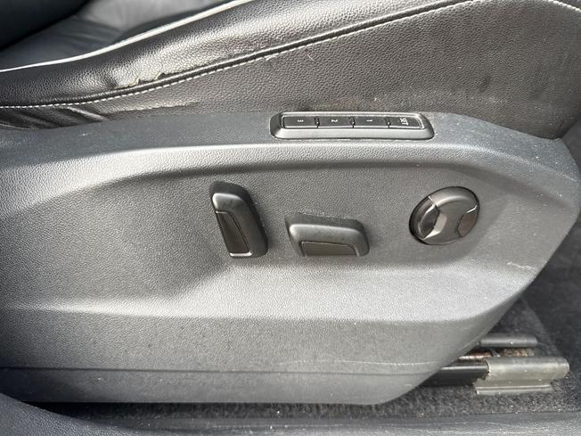 VOLKSWAGEN Tiguan Photo 33