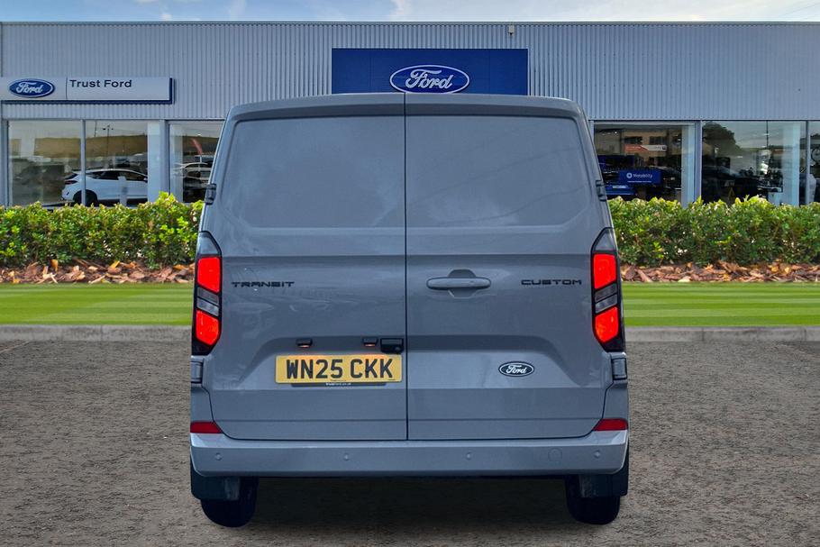 Used Ford TRANSIT CUSTOM 12