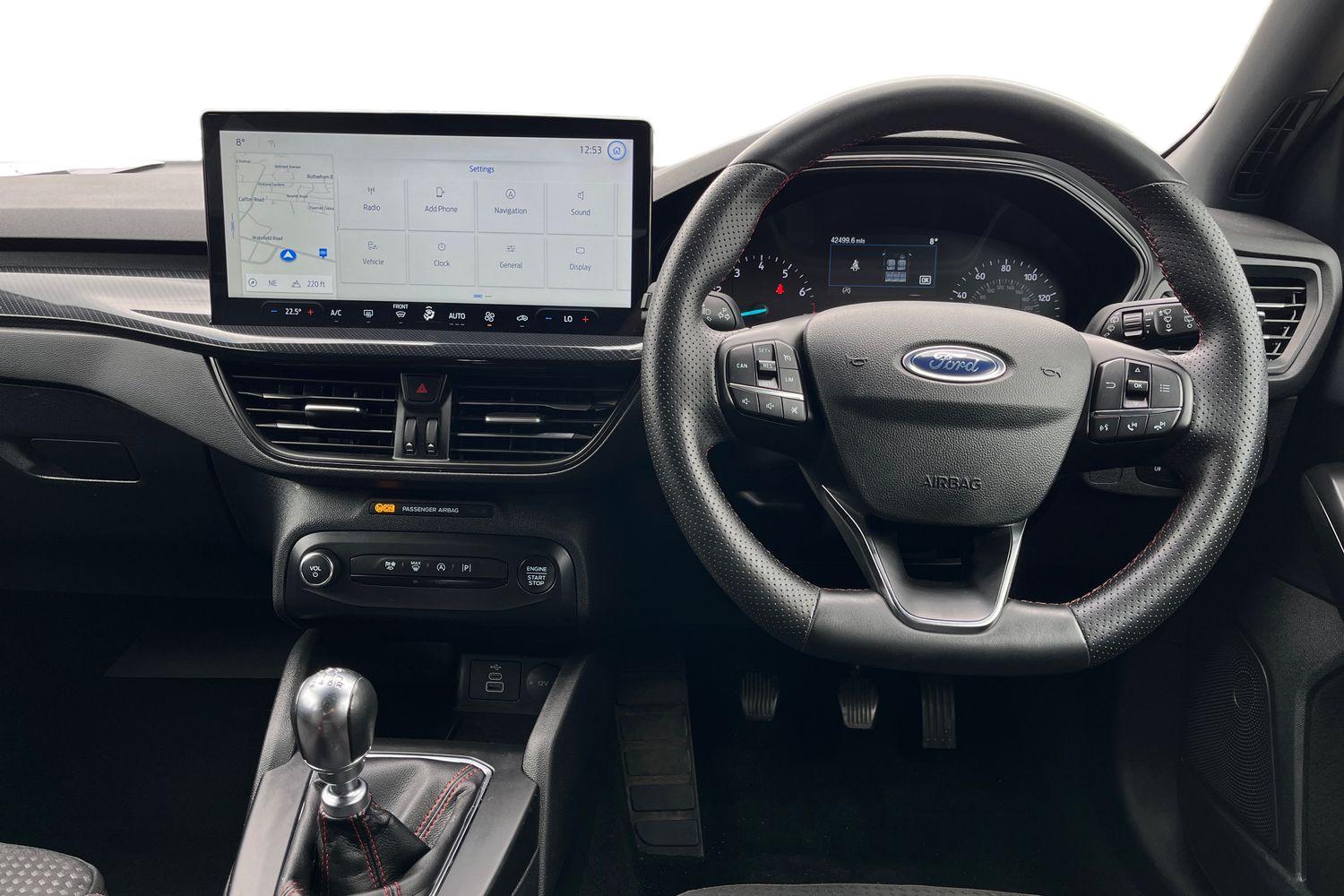 Ford FOCUS Photo 10