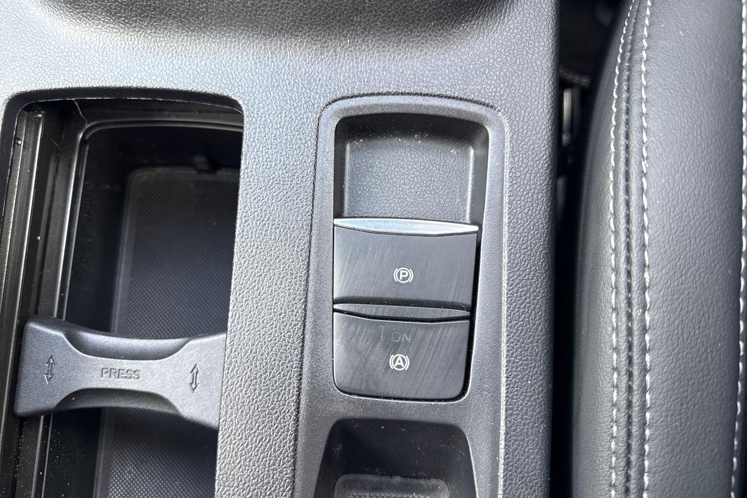 Ford FOCUS Photo 39