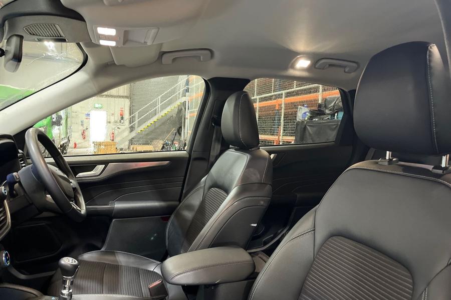 Ford KUGA Photo autoimg-1cb88dd621cd8f363a574155f4fa561474014fe8.jpg