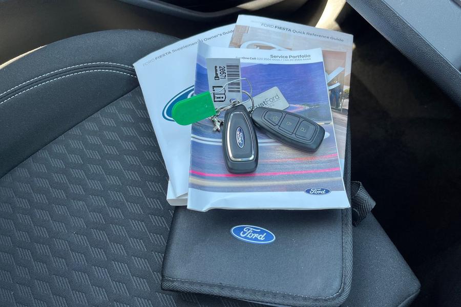 Ford FIESTA Photo autoimg-1cb976894d45c049e5c495880c13394c3e6c1ea8.jpg