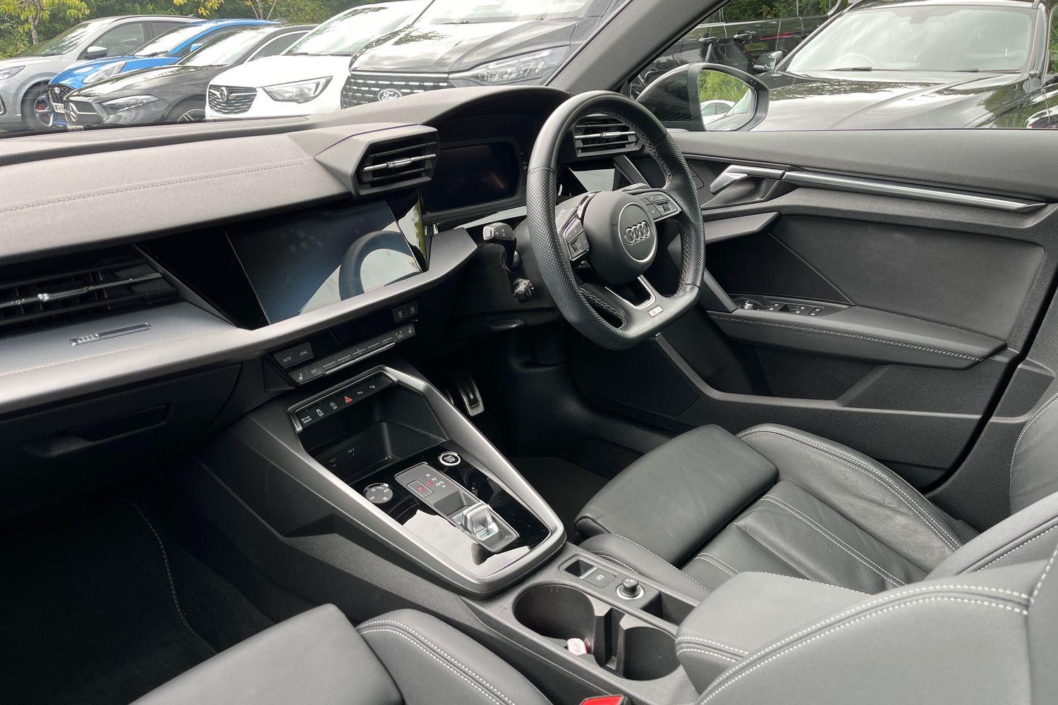 Audi A3 Photo 17