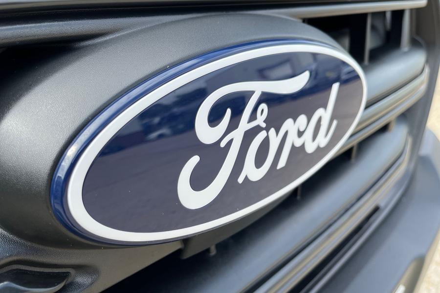 Ford TRANSIT Photo autoimg-1cbc357504ff6ba72598f9cc9cf7194c54725486.jpg