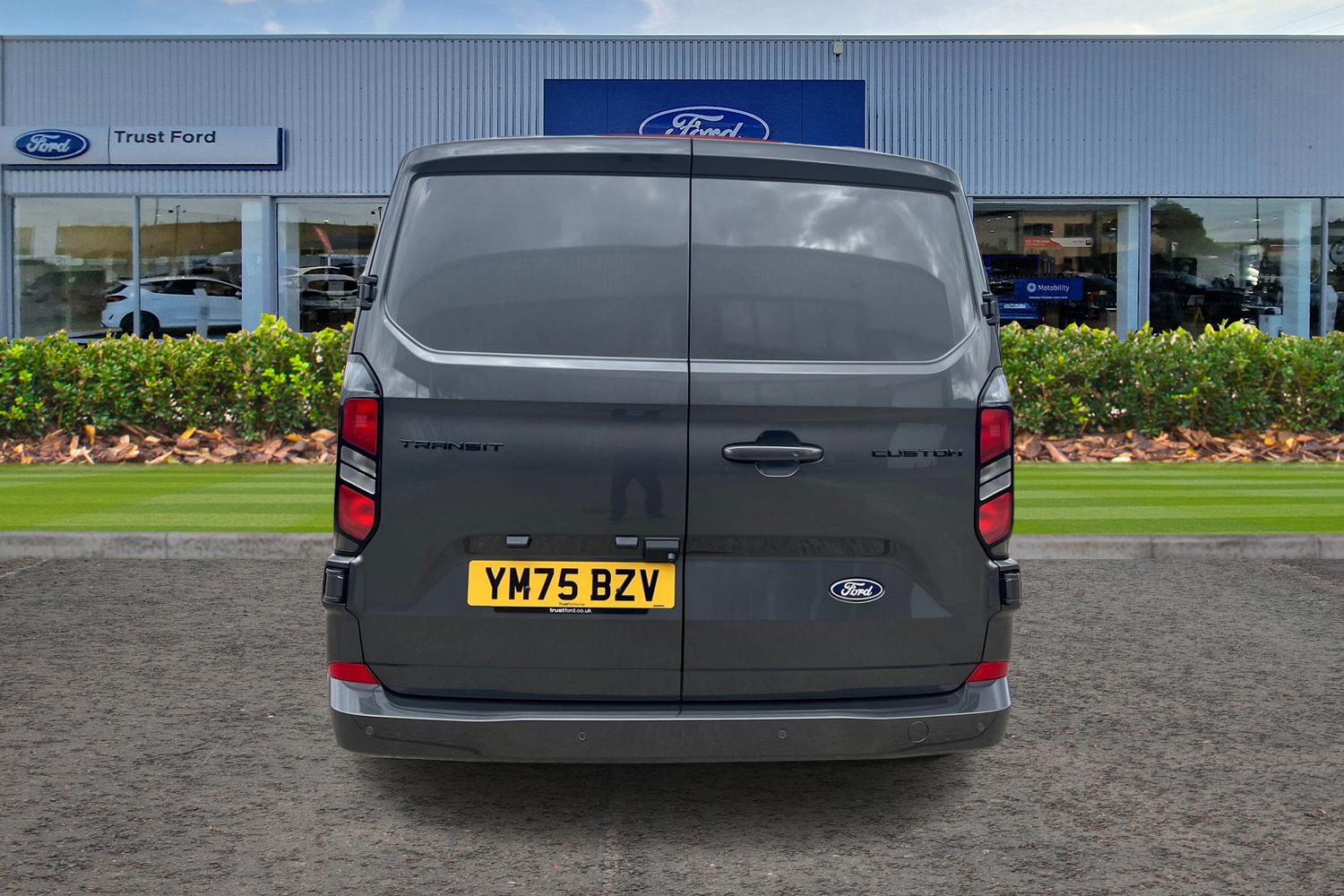 Ford TRANSIT CUSTOM Photo 12