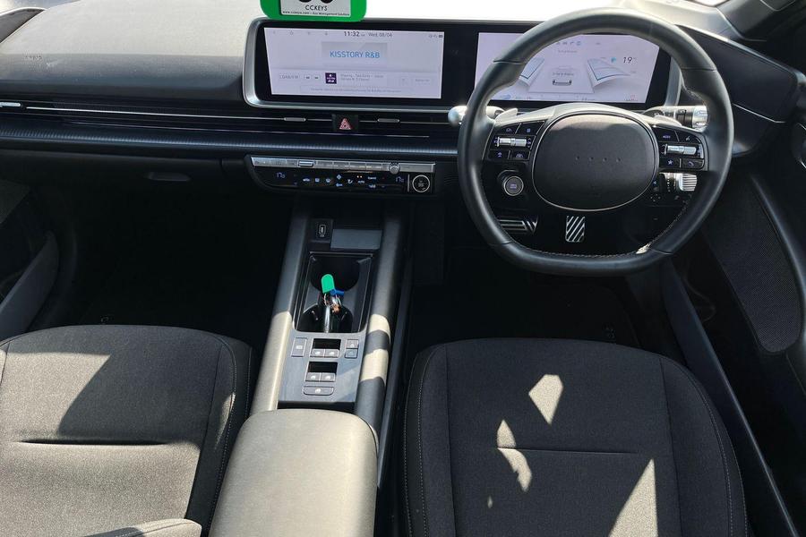 Hyundai IONIQ 6 Photo autoimg-1cc337eeafc12cc3d2b5590aeb915fd52cf5f339.jpg