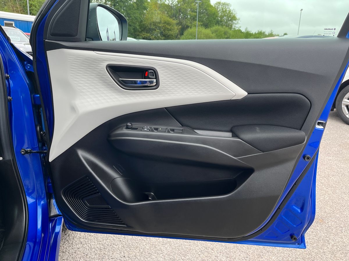 Suzuki Swift Photo 25