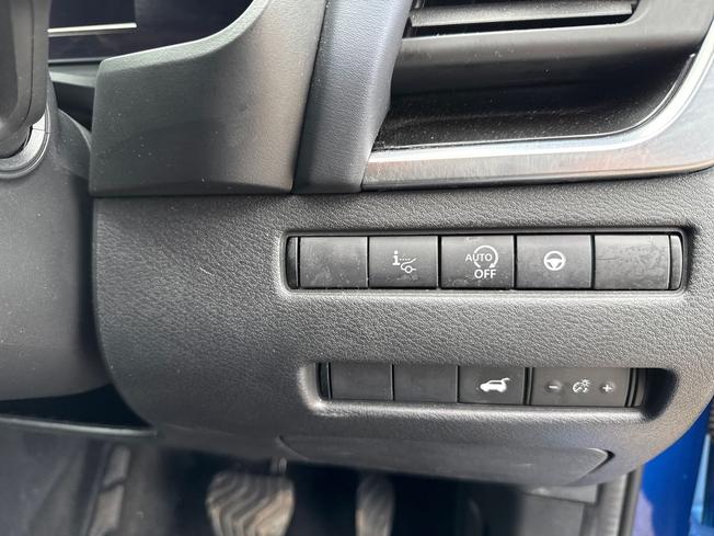 NISSAN Qashqai Photo 30