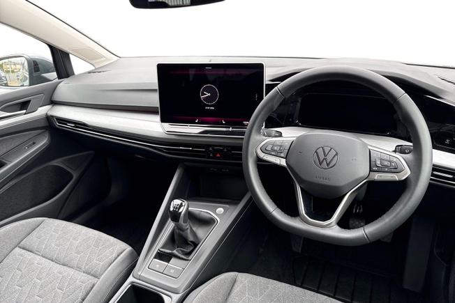 VOLKSWAGEN Golf Photo 6