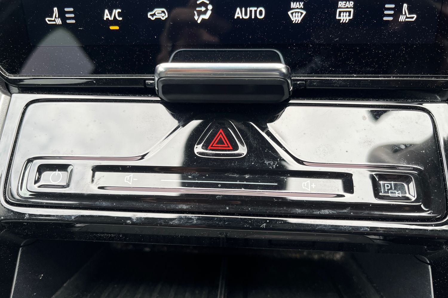 Ford Explorer Photo 30