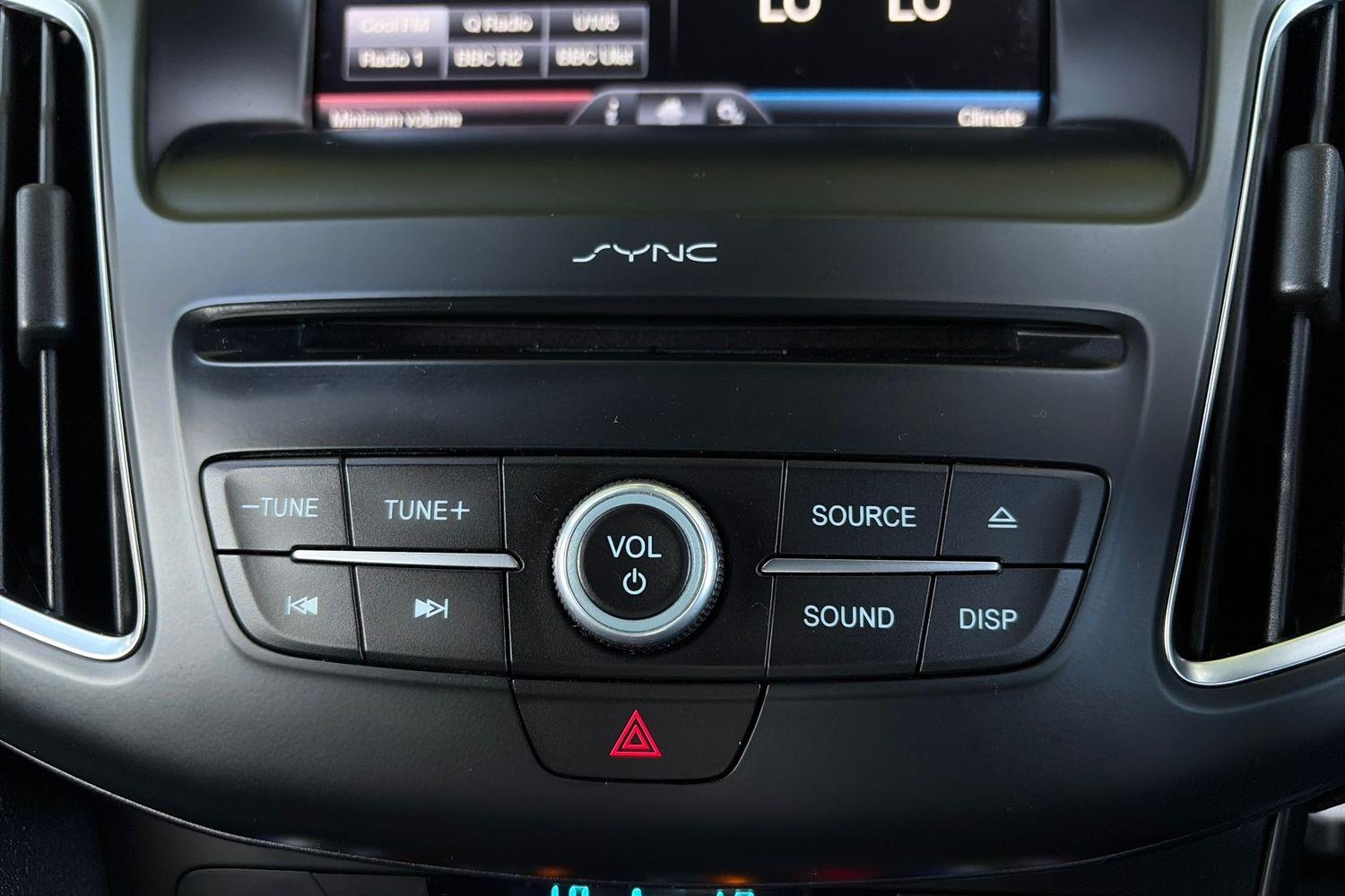 Ford Focus Photo 28