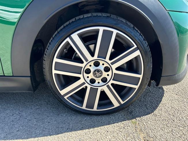 MINI Hatch Photo 43
