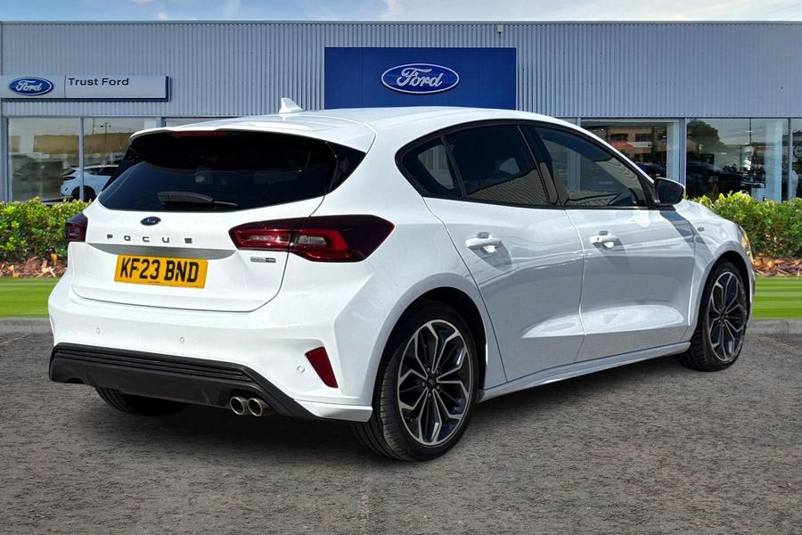 Ford Focus Photo autoimg-1cd1ff161924389158d8bbc7fd1bcaea5c975990.jpg