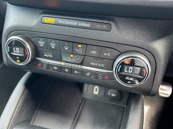 Ford Focus Photo autoimg-1cd3c4cc6e1c03172eb849e3d9b0c9bd7dd8a9f3.jpg