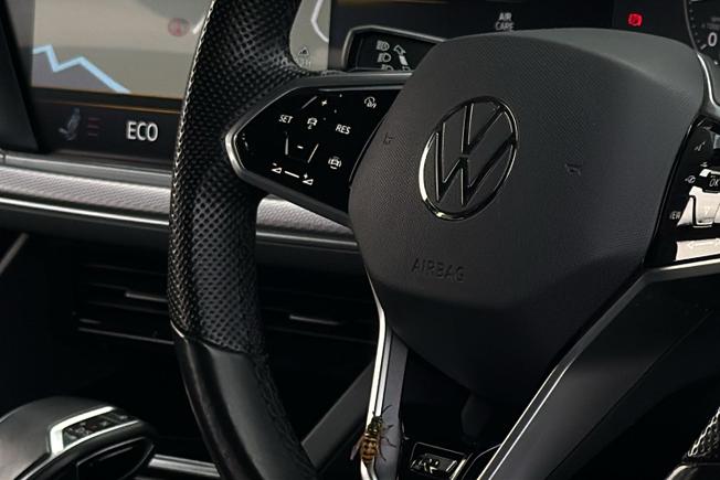 VOLKSWAGEN Touareg Photo 40