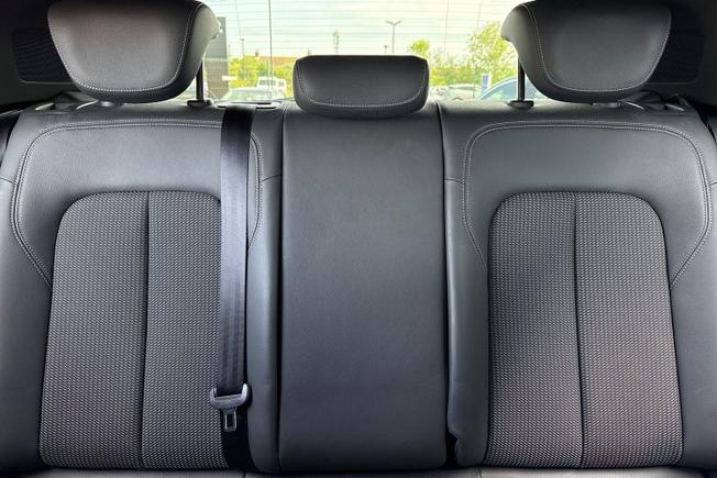 AUDI Q2 Photo 40