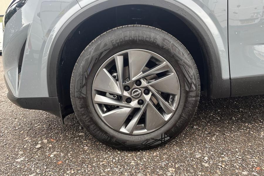 Nissan Qashqai Photo autoimg-1ce1a820ad866ab661ec78a68af2d07701be8edd.jpg