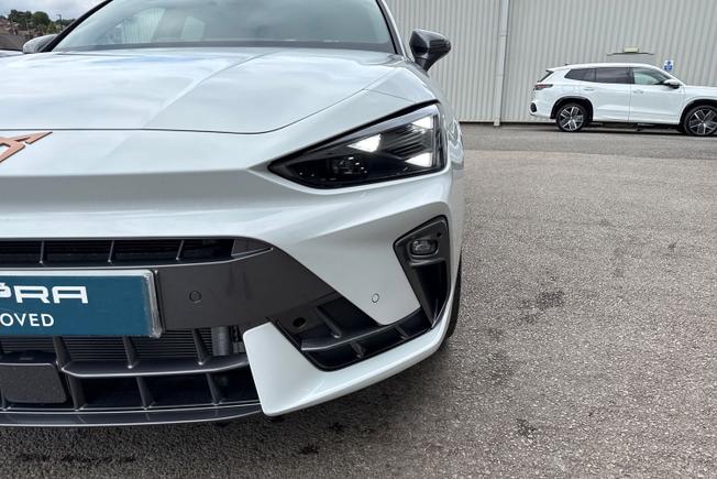 CUPRA Leon Photo 29