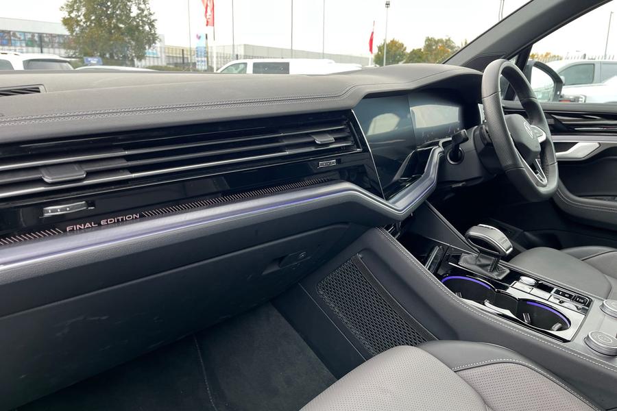 Volkswagen TOUAREG Photo autoimg-1cebd28ff6d0e7623119e376e5b9225463fd4003.jpg