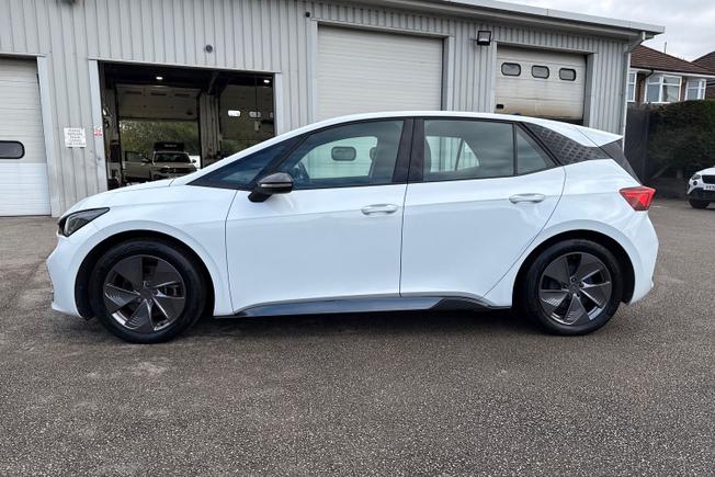 CUPRA BORN Photo 26