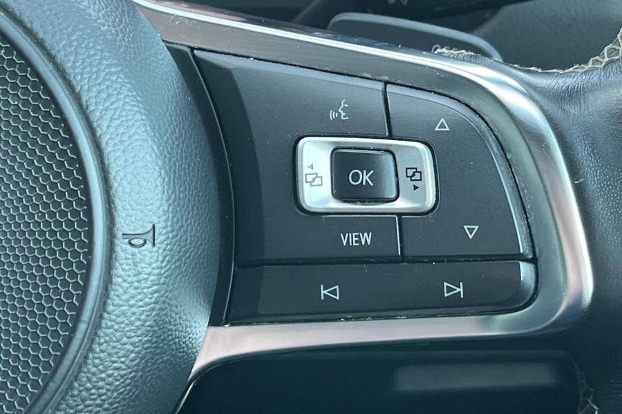 Volkswagen TIGUAN Photo autoimg-1cee71f445e69aa970d232d35ba5d9bd2fe4ca48.jpg