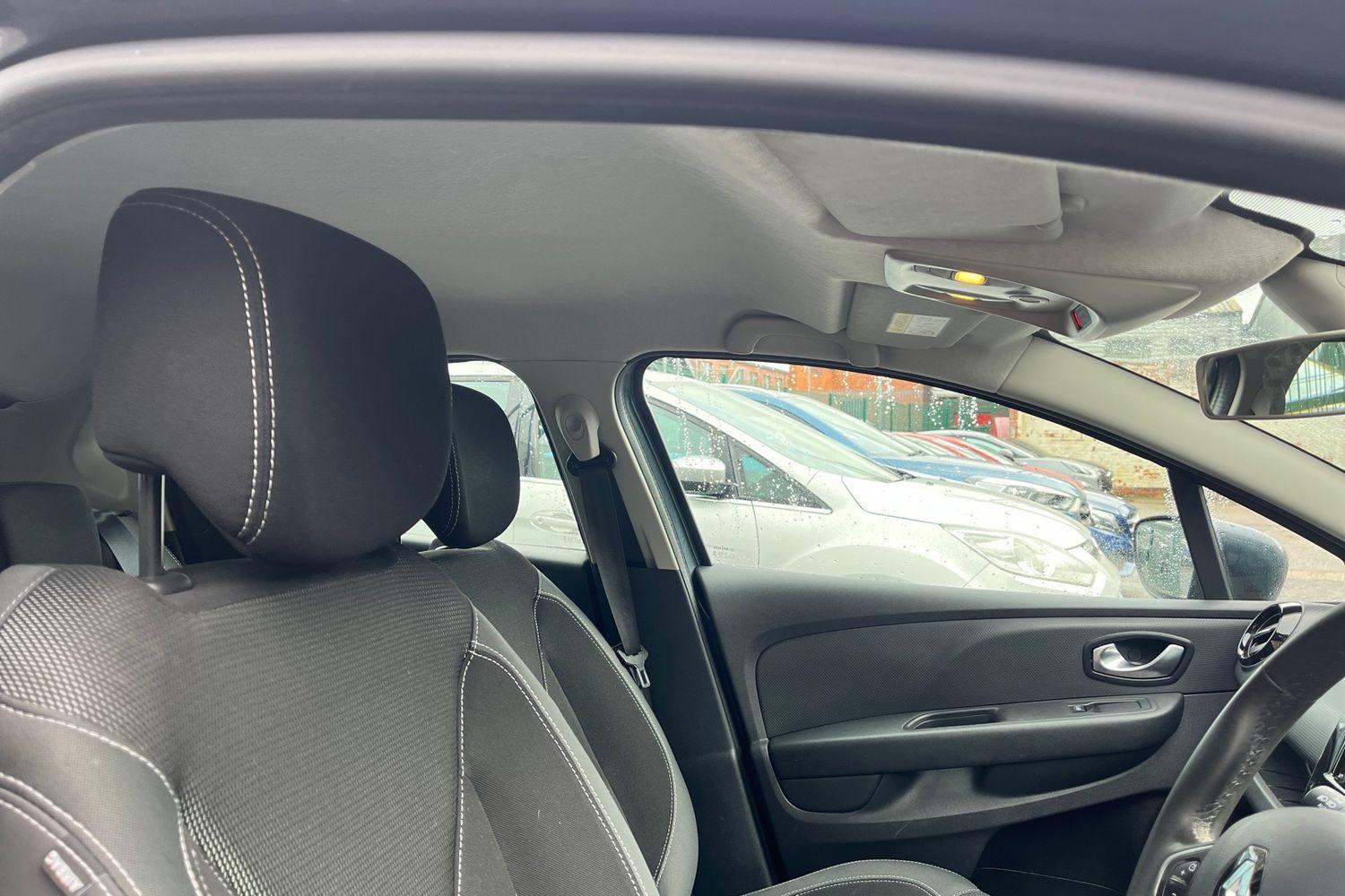 Renault CLIO Photo 16