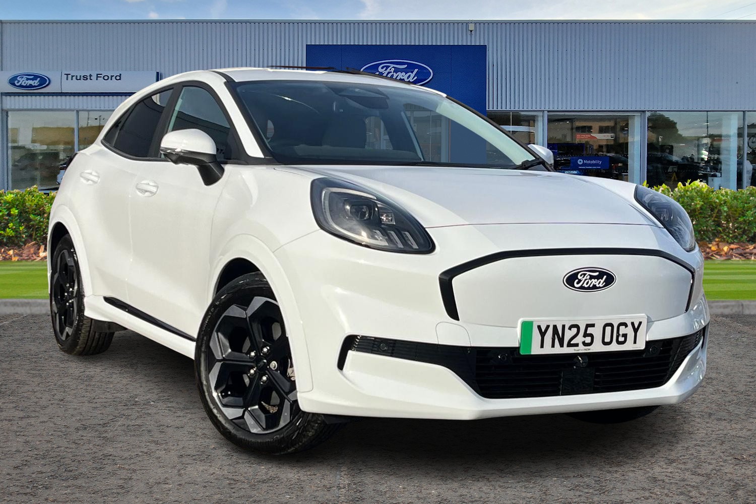 Ford PUMA GEN-E Photo 0