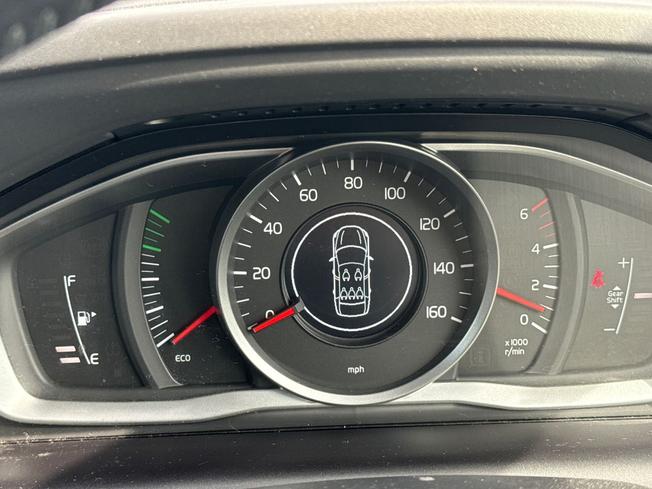 Volvo XC60 Photo 15
