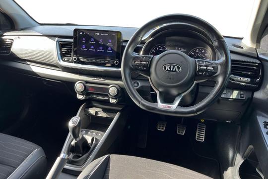 Kia Stonic Photo autoimg-1cfcbcda8e7dd871f79f5f43fae695544b821a0d.jpg
