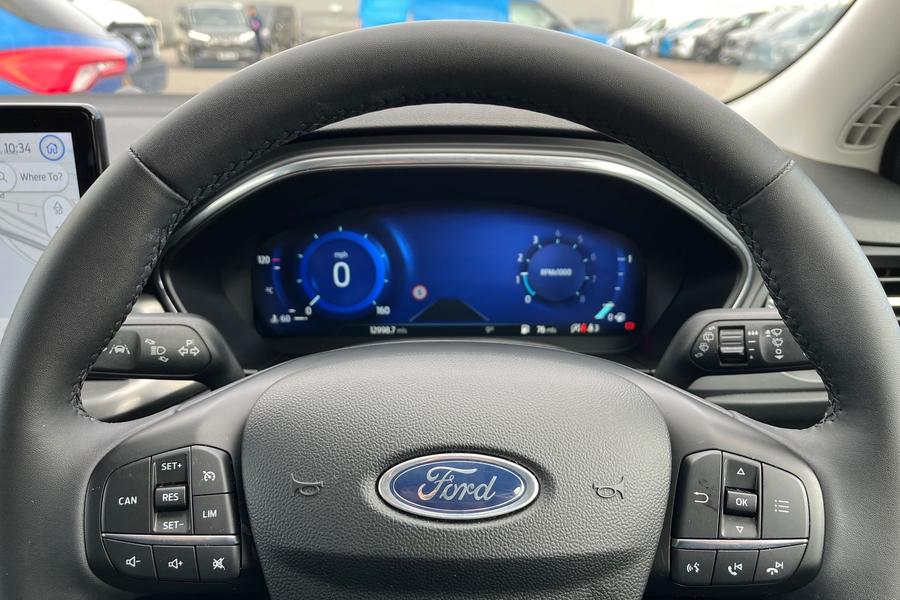 Ford Focus Photo autoimg-1cfee972a973a8d207aa0044d71af9a6659df234.jpg