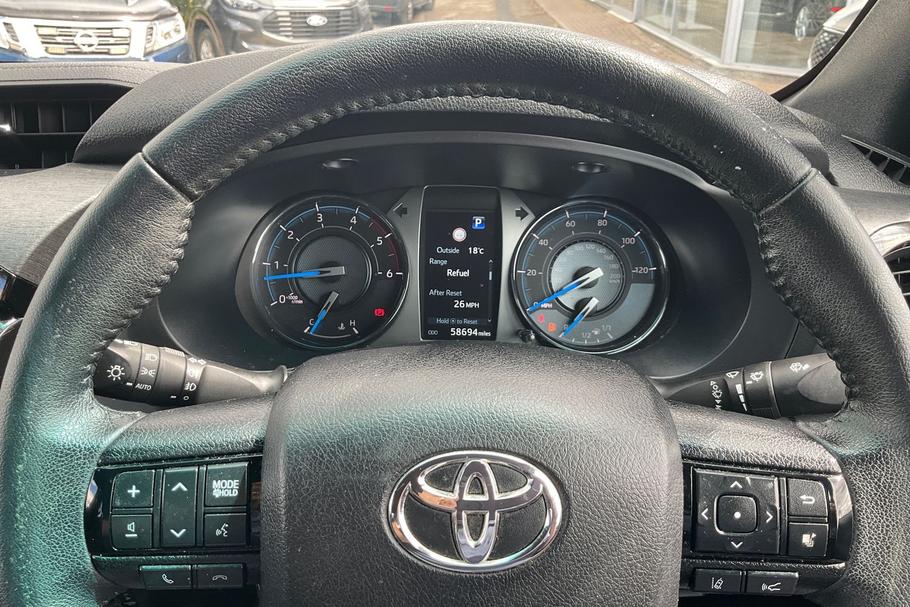 Used Toyota HILUX LS23OLX 38