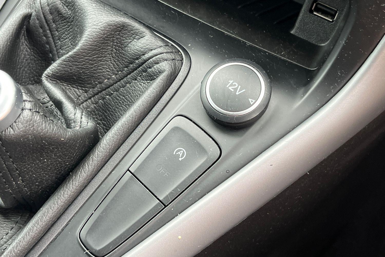 Ford FOCUS Photo 38