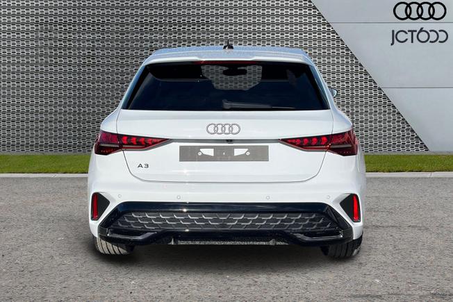 AUDI A3 Sportback Photo 7