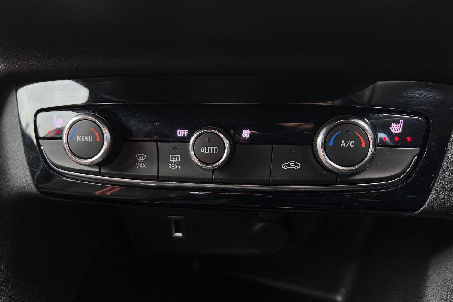 Vauxhall Corsa Photo 27