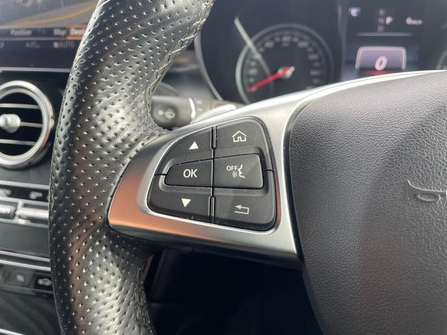 MERCEDES-BENZ Glc Photo 16