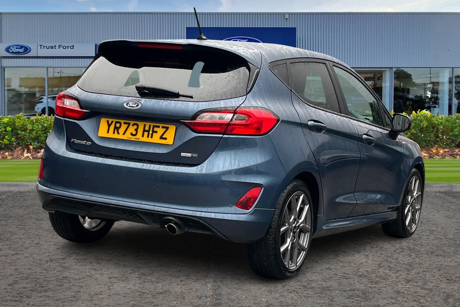 Ford FIESTA Photo 3