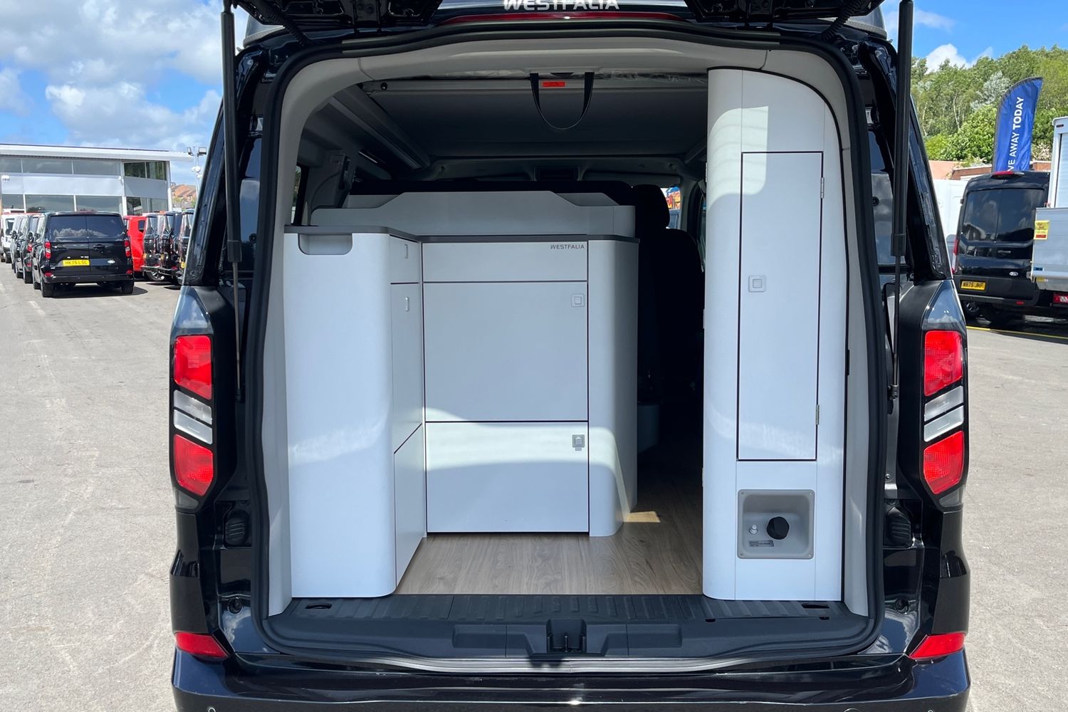 Ford TRANSIT CUSTOM Photo 6