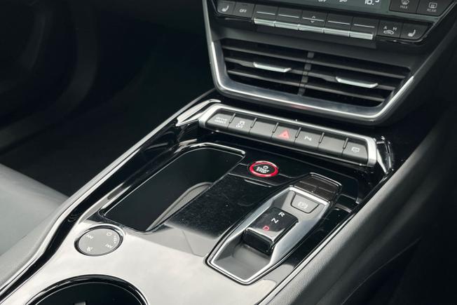 AUDI E-Tron Gt Photo 32