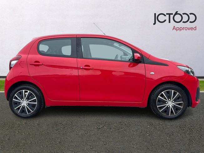 PEUGEOT 108 Photo 4