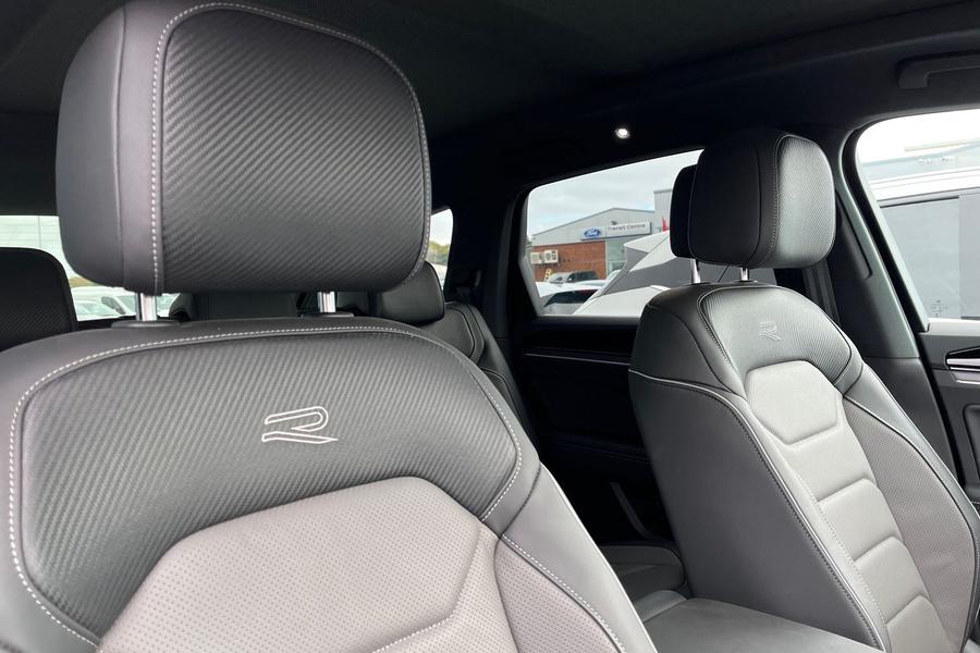 Volkswagen TOUAREG Photo autoimg-1d220b49a3c21e8ba3eb52dddff80315d1be1207.jpg