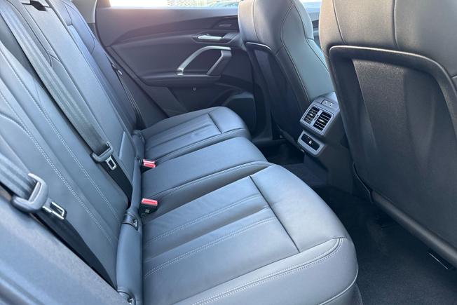 AUDI  Audi Q5 SUV Sport Photo 40