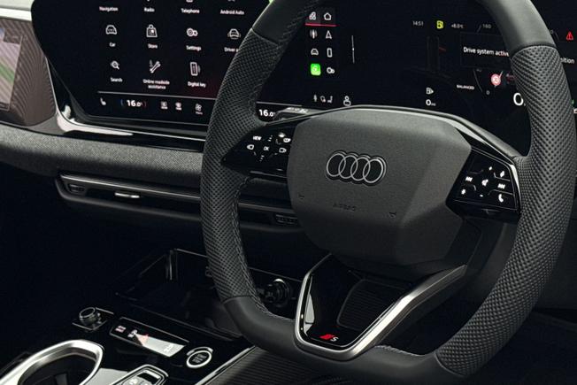 AUDI A6 Saloon Photo 40