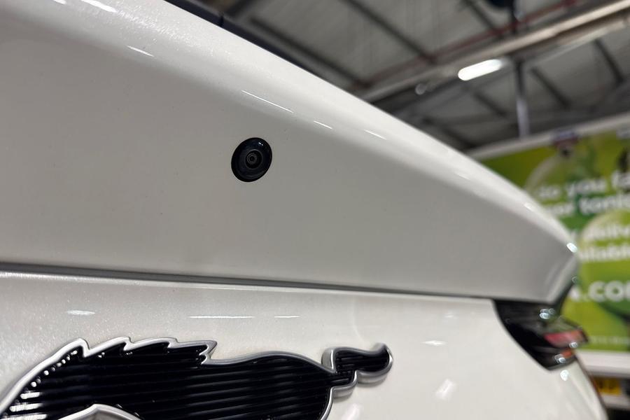 Ford MUSTANG MACH-E Photo autoimg-1d2382ef632f482ee01ccf7286194d5dc4c0f870.jpg