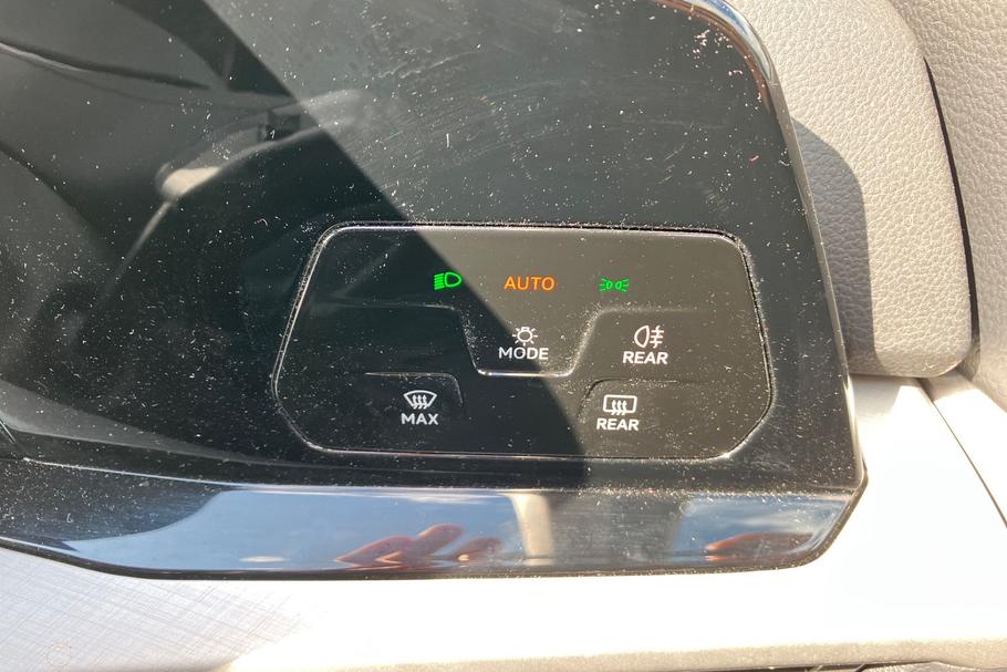 Used Volkswagen GOLF 24