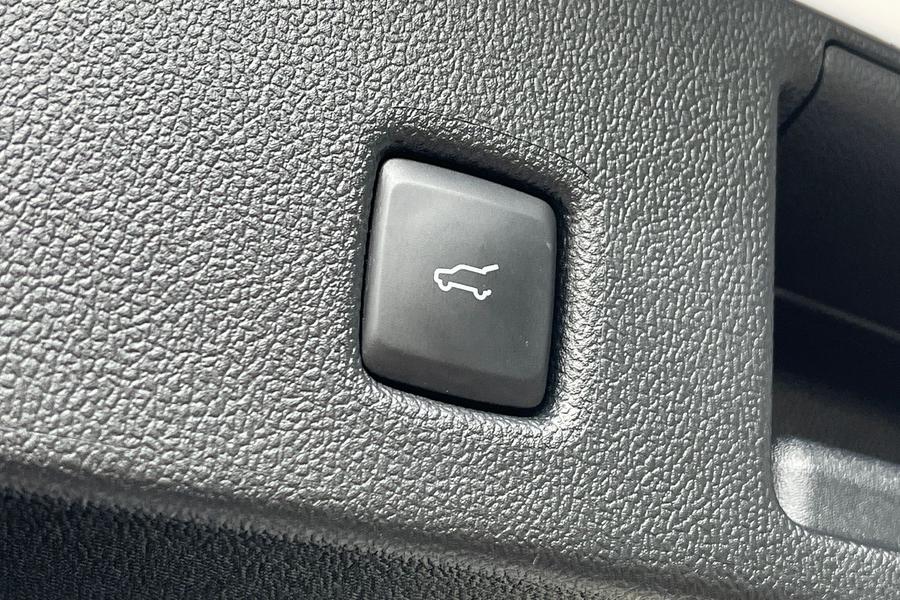 Ford Kuga Photo autoimg-1d24672b83c84d0f39fc04eb595cc903ca9ffcef.jpg