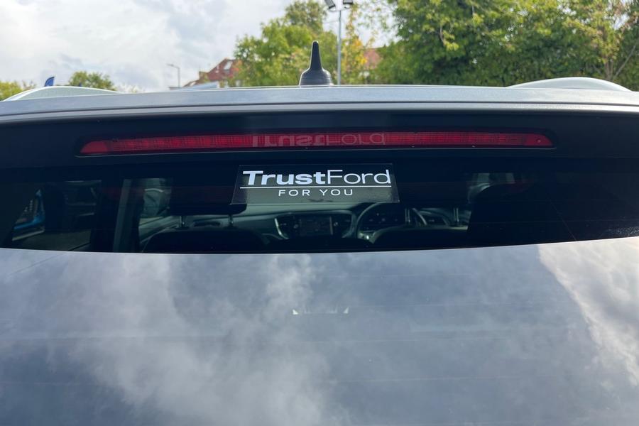 Volkswagen T-Roc Photo autoimg-1d265619cc2c78f985a310c4f15da49d1e4965ff.jpg